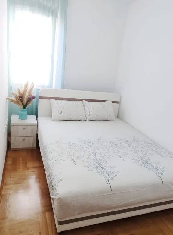 1 bedroom stari Aeredrom
