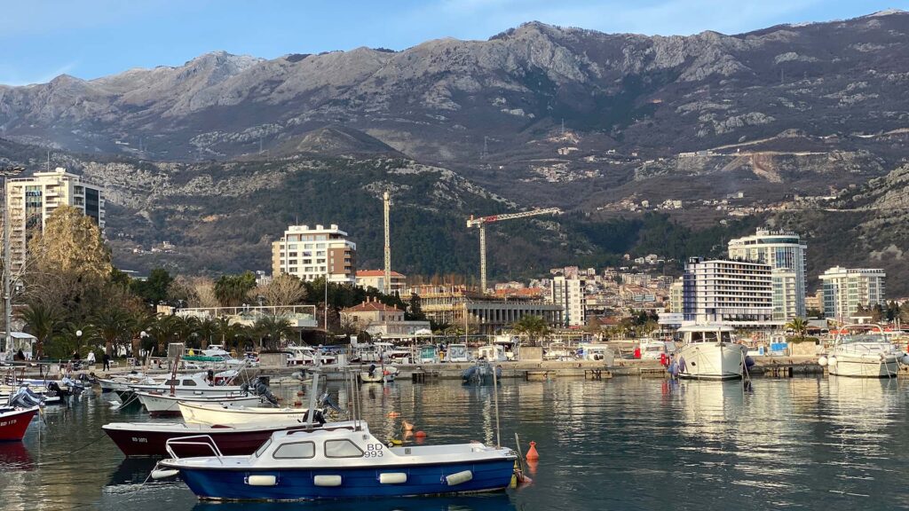 Luxury real estate, high-ROI projects, and secure investments—Montenegro is the future! Start your journey with Violet Investment today. Kardağ yatırım fırsatları. #RealEstateMontenegro #WealthBuilding. Hotel President Budva