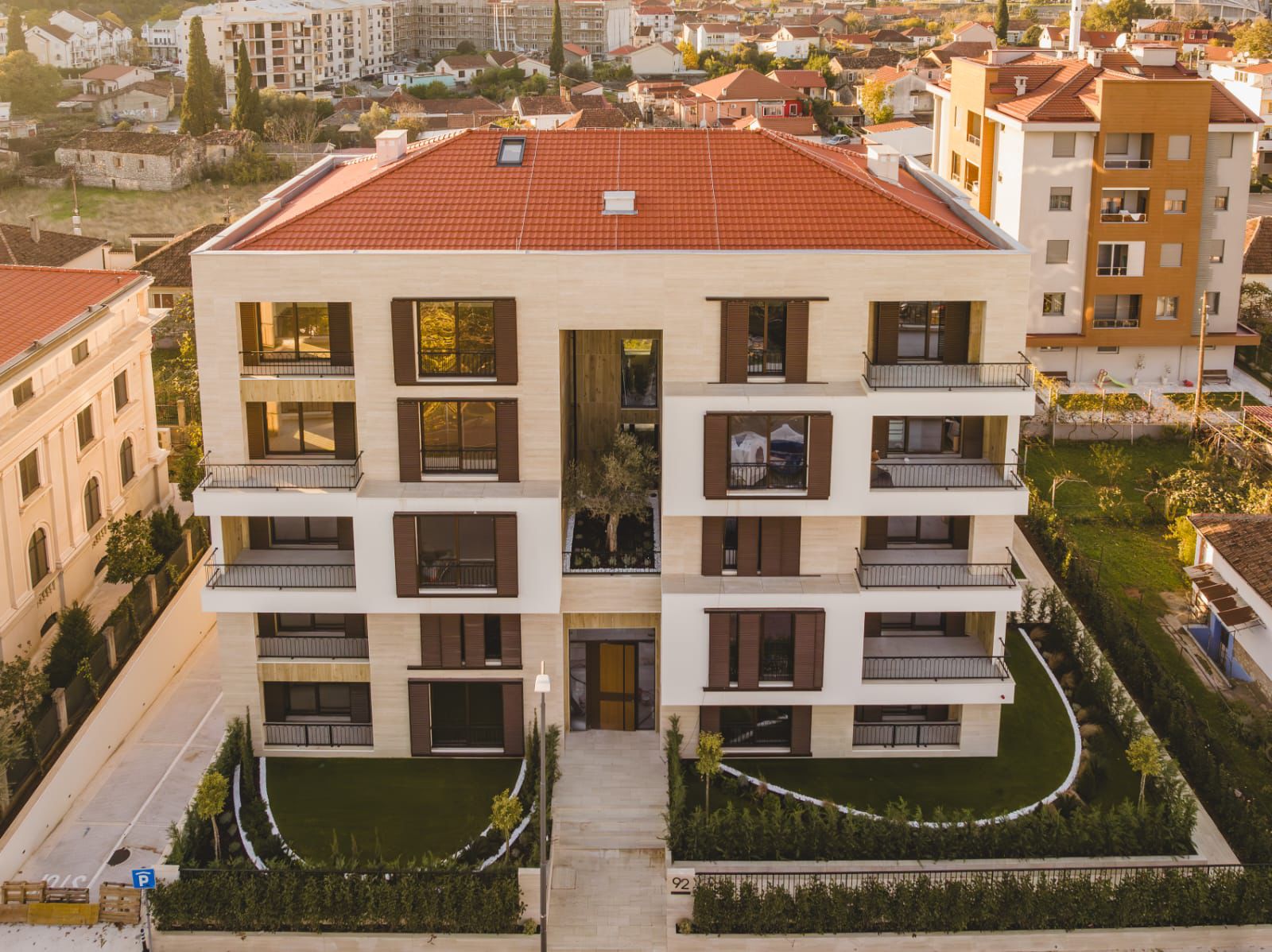 3 bedroom apartmant for sale in Podgorica. real estrate investment in montenegro. Violet invesment