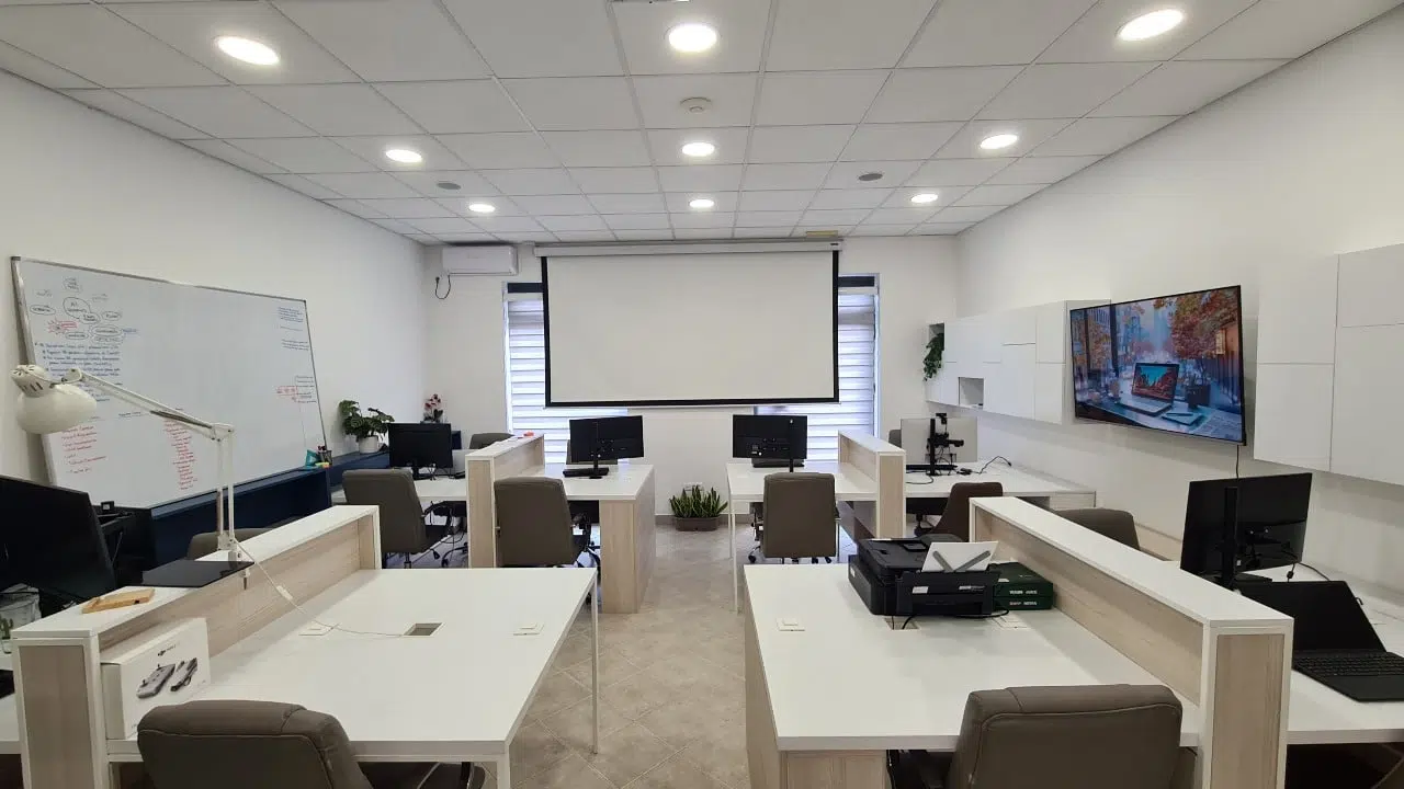 IMG-20250318-WA0016 Office Space for Rent, 98m2, Stari Aerodrom, Podgorica