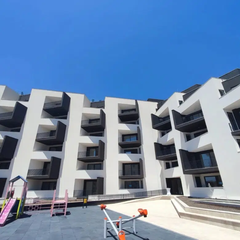 Violet investment , Vuelo Sobre Becici, budva . Investmwent in montenegro, montenegro investment, karadag da yatirim firsatlari.