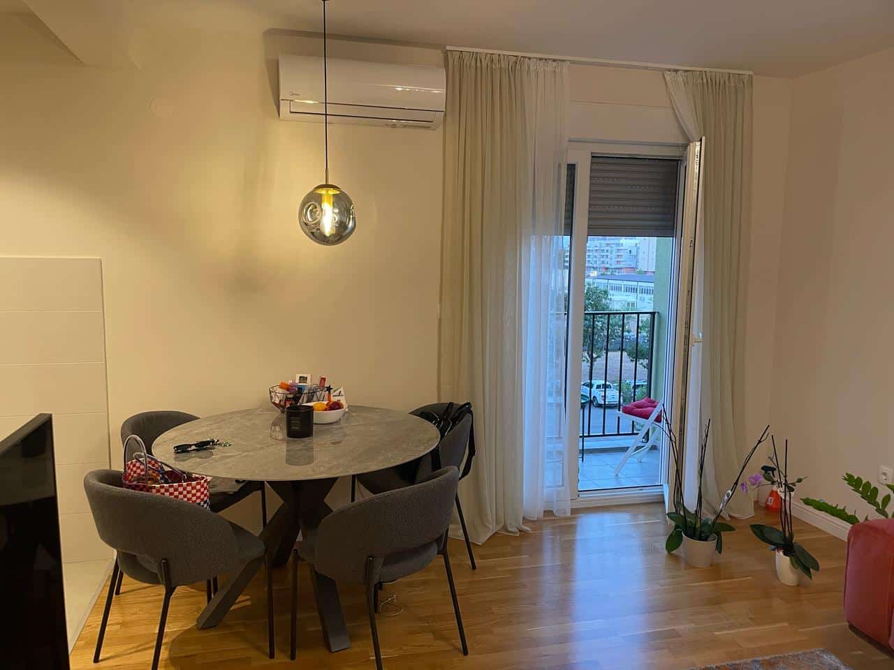 Violet investment,montenegro investments, karadag yatirim, two bedtoom apartment for sale podgorica