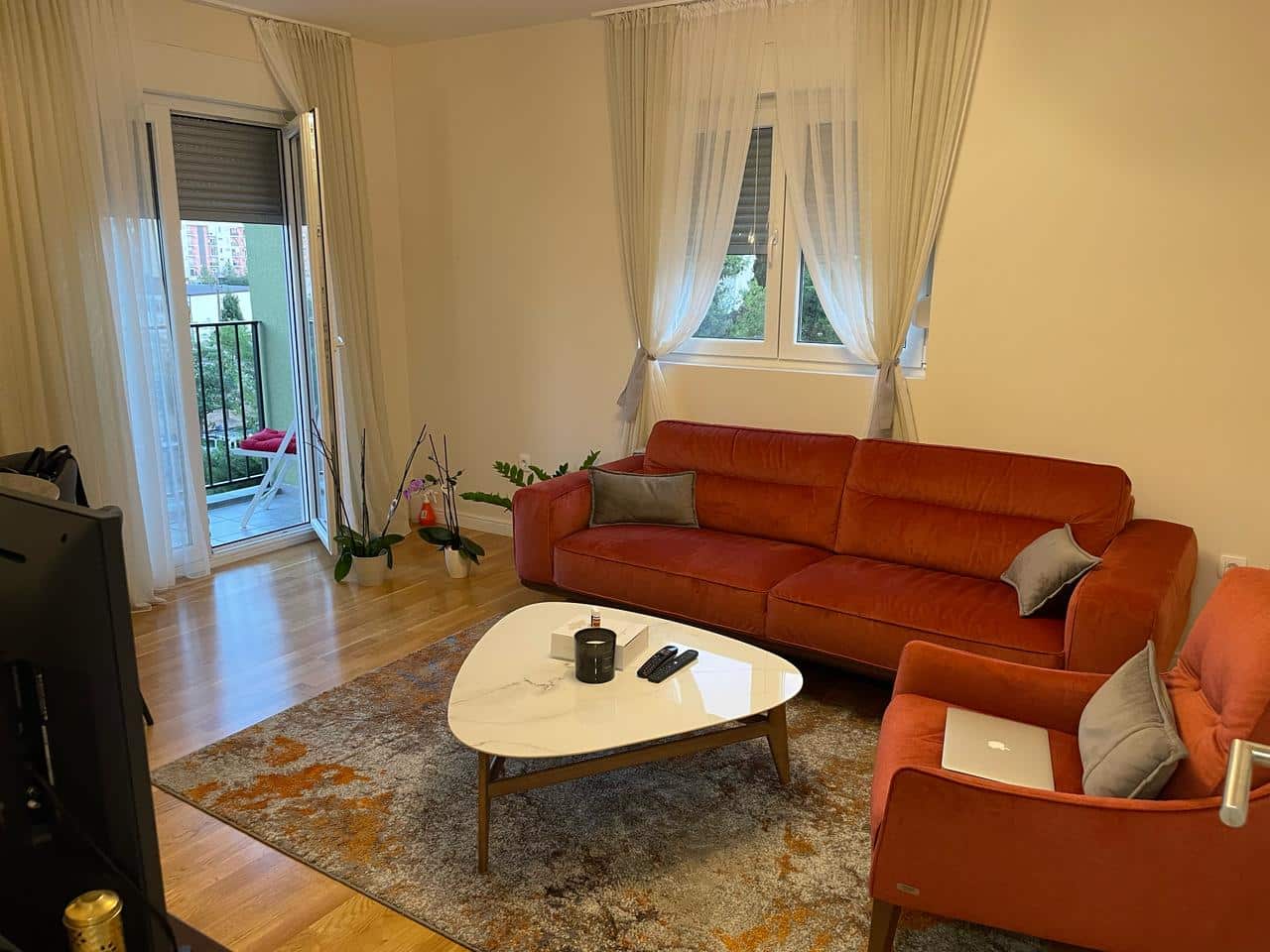 Violet investment,montenegro investments, karadag yatirim, two bedtoom apartment for sale podgorica