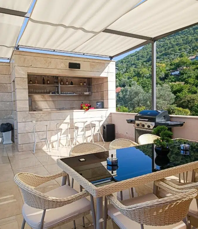 Violet investment, montenegro investment , apartment in tivat for sale. seaview apartment, investment opportunity. violet investment.