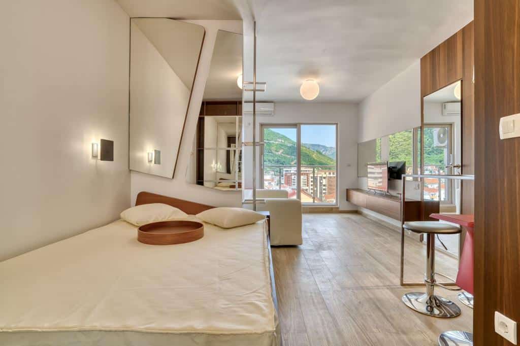 Violet investment Montenegro, invest in montenegro, apartment for sale in budva, investment in budva real estate, karadag yatirim