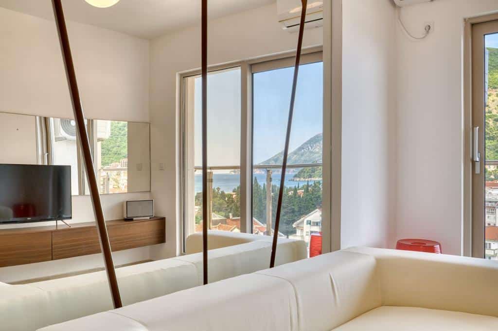 Violet investment Montenegro, invest in montenegro, apartment for sale in budva, investment in budva real estate, karadag yatirim