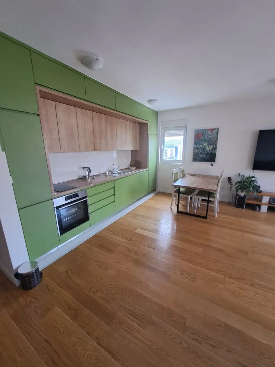 WhatsApp Image 2025-05-16 at 13.33.30_20c52c79 Three-Bedroom apartment , Central Point