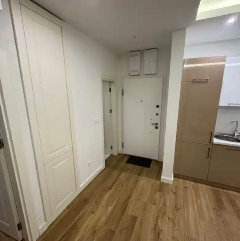 780