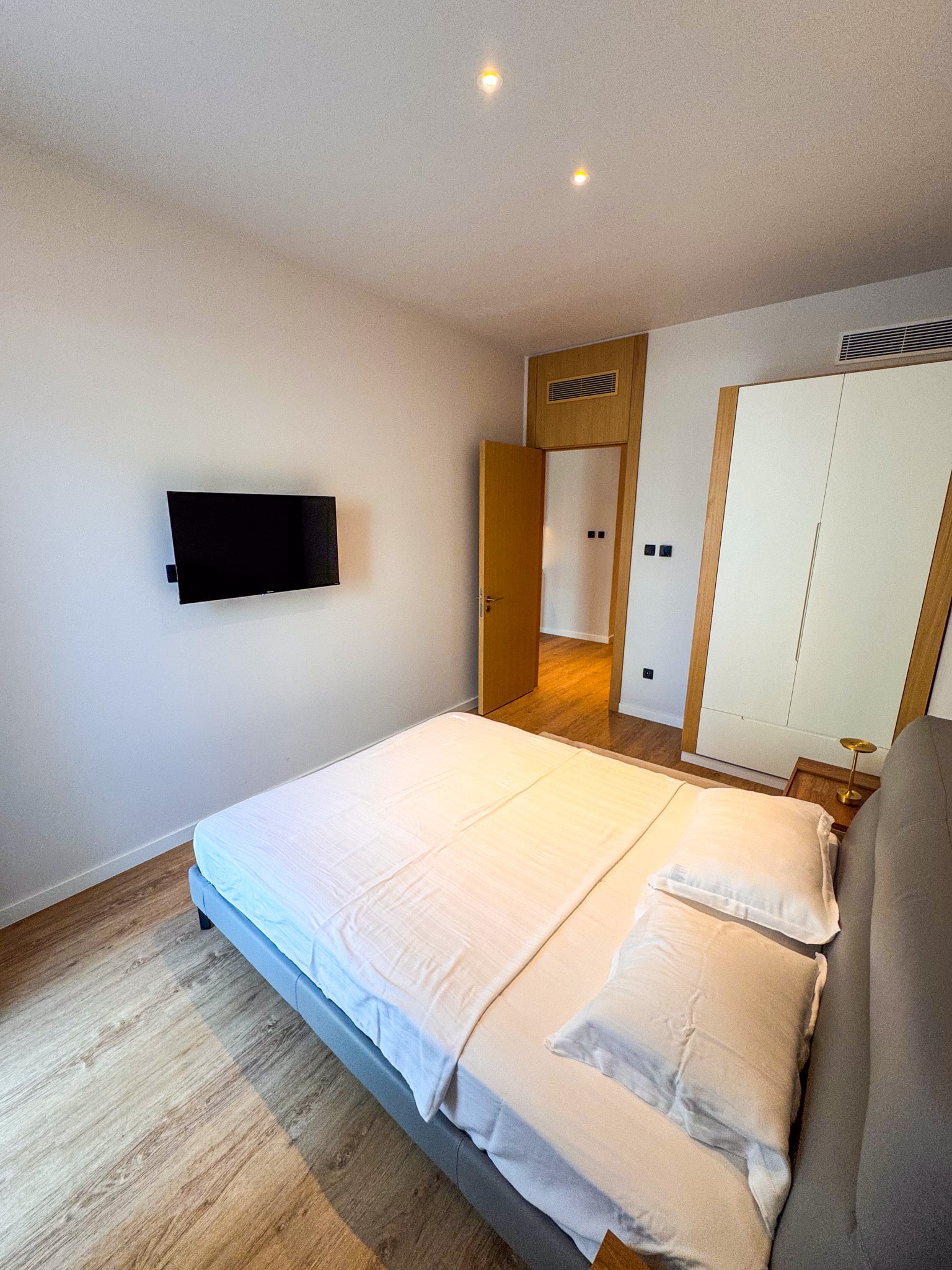 One bedroom apartment Porto Montenegro,Studio apartment Porto Montenegro, Boka Place real estate, Property for sale Tivat Montenegro, Montenegro investment property, Luxury apartment by the sea, Real estate Porto Montenegro, Apartment for sale Boka Place, Buy apartment in Tivat, Seaside studio Montenegro, Porto Montenegro rental program, Modern apartment Montenegro, Holiday home Porto Montenegro, Montenegro property investment, High-return real estate Montenegro, Adriatic coast property, Luxury living Montenegro, Studio with amenities Tivat, Fully furnished studio for sale in Porto Montenegro, Invest in Boka Place residential complex, Modern sea-view apartment in Tivat, Best areas to buy property in Montenegro, Real estate with rental income in Porto Montenegro, Where to buy luxury property in Montenegro, Turnkey studio apartment in Tivat, Montenegro real estate with high ROI