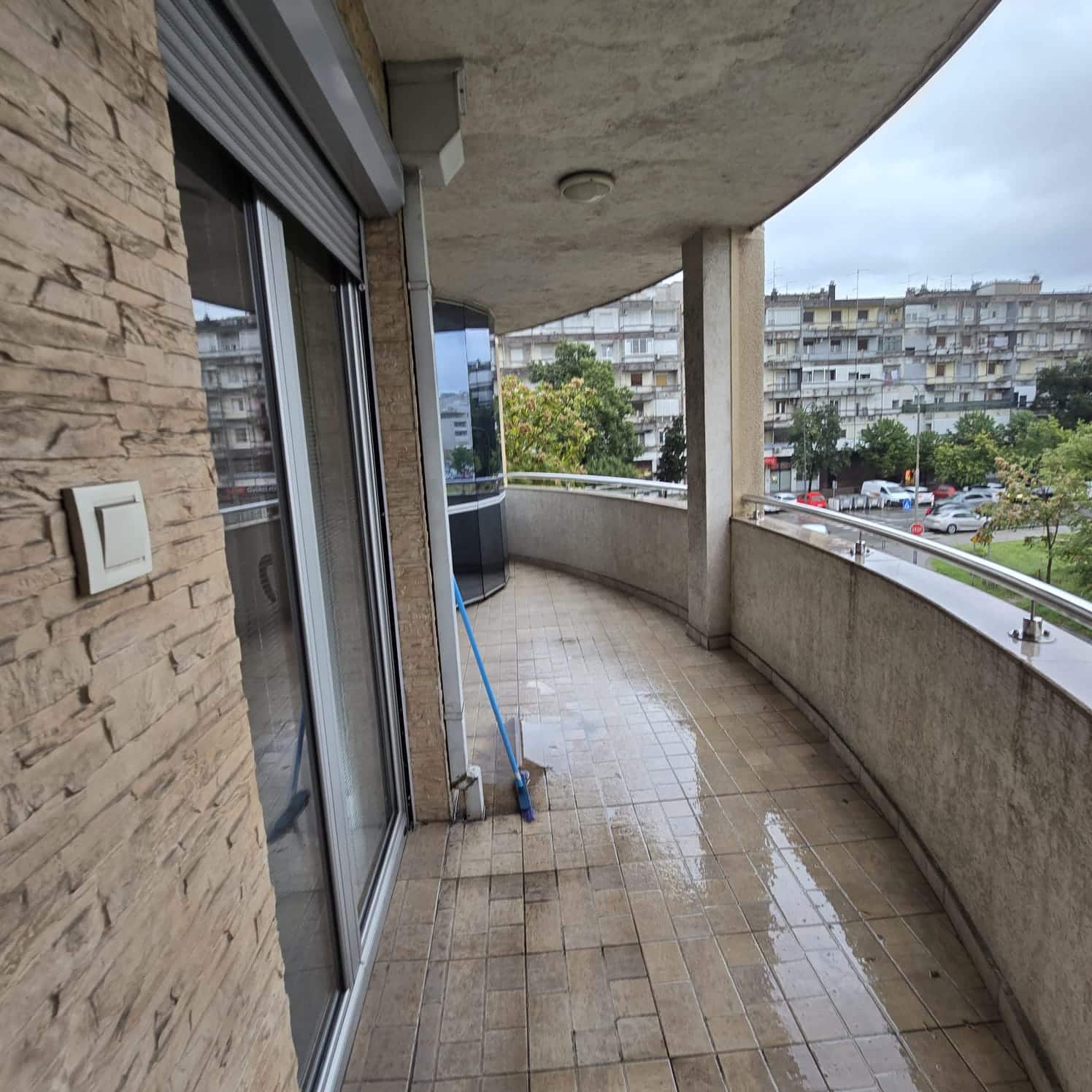 luxury apartment for sale Podgorica, high-end apartment Podgorica, 3-bedroom apartment for sale Podgorica, renovated apartment for sale Podgorica, modern apartment Podgorica, apartment with terrace Podgorica, apartment with Temple view Podgorica, premium real estate Podgorica, exclusive apartment Podgorica, luxury property Montenegro, central Podgorica apartment for sale, apartment near Morača for sale, apartment near Temple of Christ’s Resurrection, top location apartment Podgorica, stylish apartment Podgorica, Italian furnished apartment Podgorica, apartment with fireplace Podgorica, apartment with smart home features Podgorica, secure apartment Podgorica, investment property Podgorica
