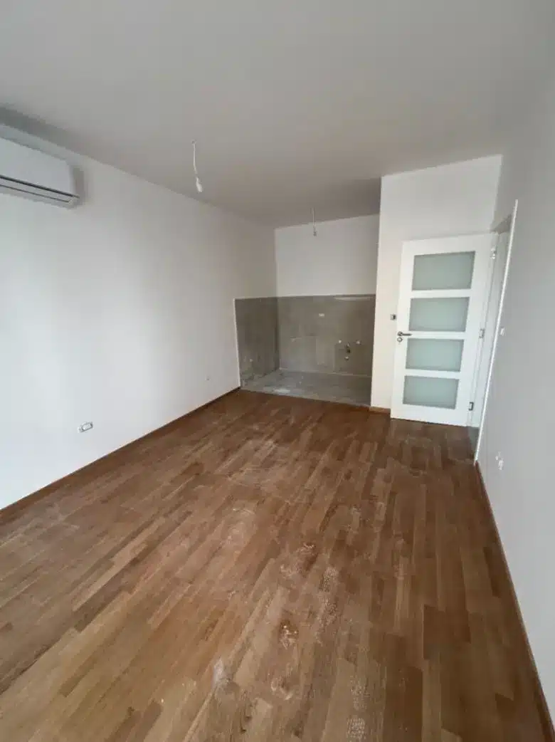 podgorica,montenegro,for sale,karadag yatirim, montenegro yatirim, montenegro investment,violet investment.