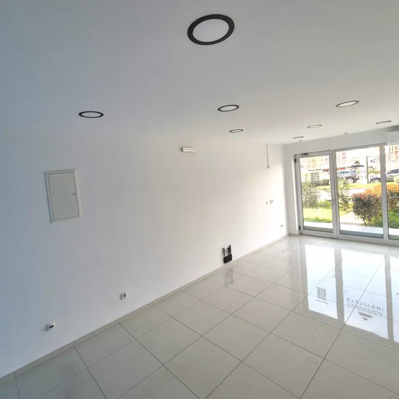 3. Ground entrance room A 1