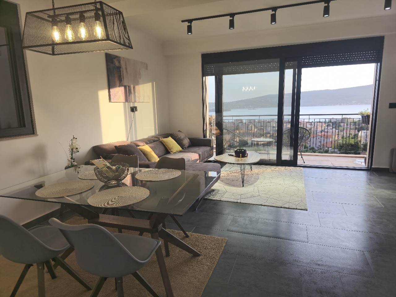 Violet investment, montenegro investment , apartment in tivat for sale. seaview apartment, investment opportunity. violet investment.