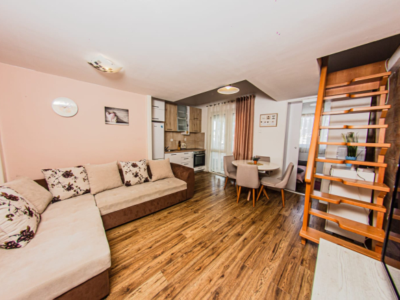 bar center apartment for sale, renovated 1 bedroom bar montenegro, 48m2 flat bar city center, no elevator apartment bar, move in ready apartment montenegro, real estate bar montenegro,violet investment,