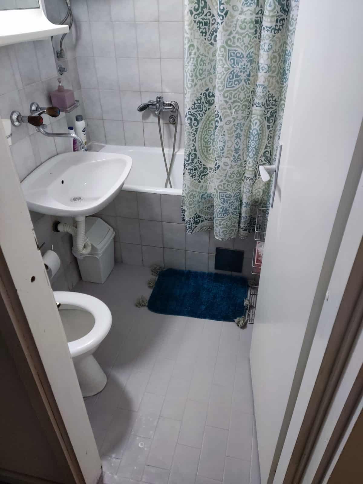 bar center apartment for sale, renovated 1 bedroom bar montenegro, 48m2 flat bar city center, no elevator apartment bar, move in ready apartment montenegro, real estate bar montenegro,violet investment,