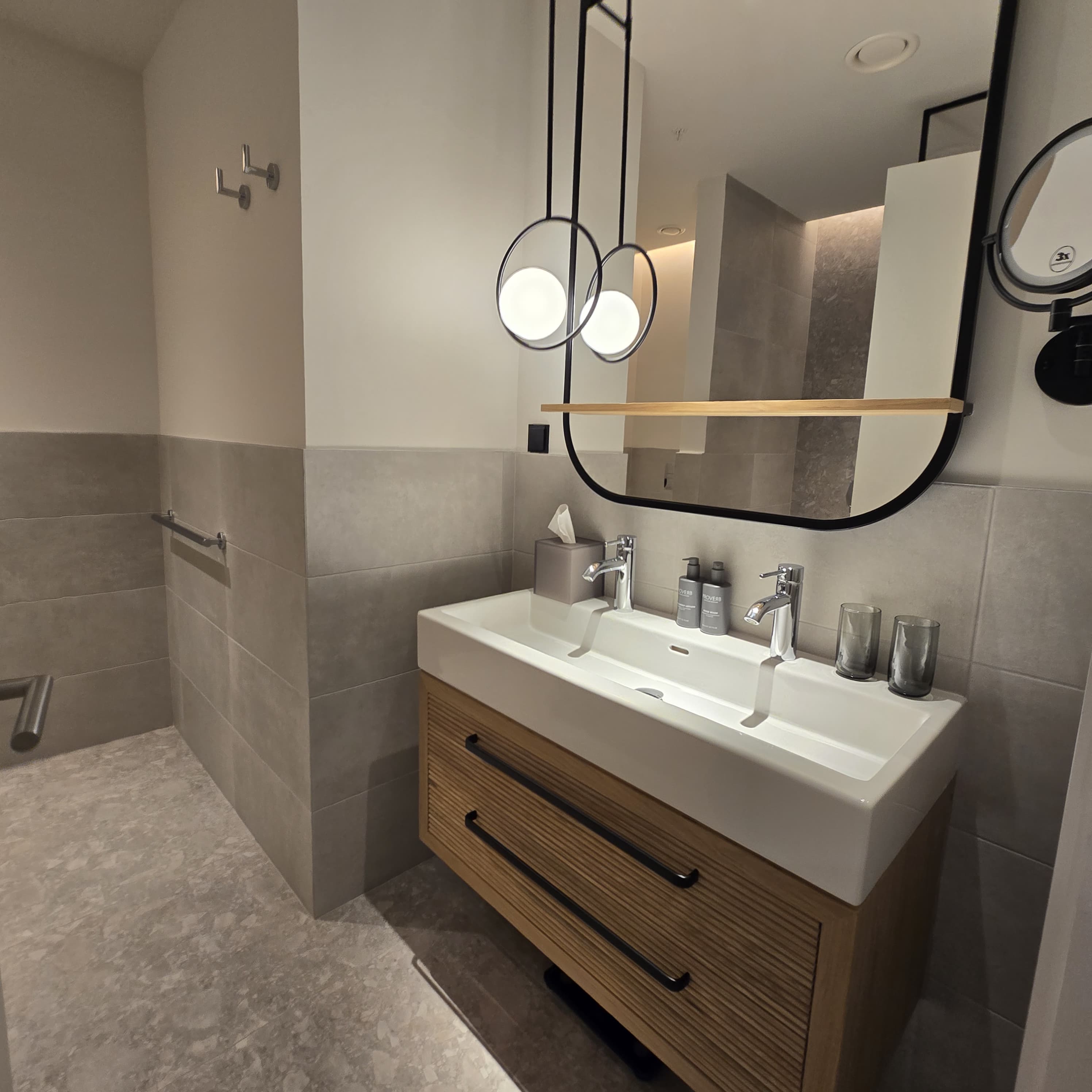 porto montenegro, investment in montenegro,investment in tivat, apartment for sale near porto montenegro, karadag,karadag da yatirim,violet investment,penthouse for sale in porto montenegro,Boka place porto montenegro,siro, violet investment