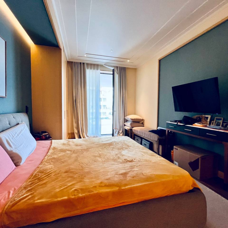 Porto Montenegro apartment for sale Luxury apartment Porto Montenegro Baia complex Porto Montenegro Regent Hotel residence Montenegro Seafront apartment Porto Montenegro, violet investment