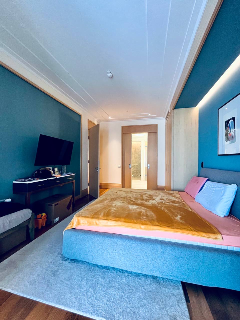 Porto Montenegro apartment for sale Luxury apartment Porto Montenegro Baia complex Porto Montenegro Regent Hotel residence Montenegro Seafront apartment Porto Montenegro, violet investment