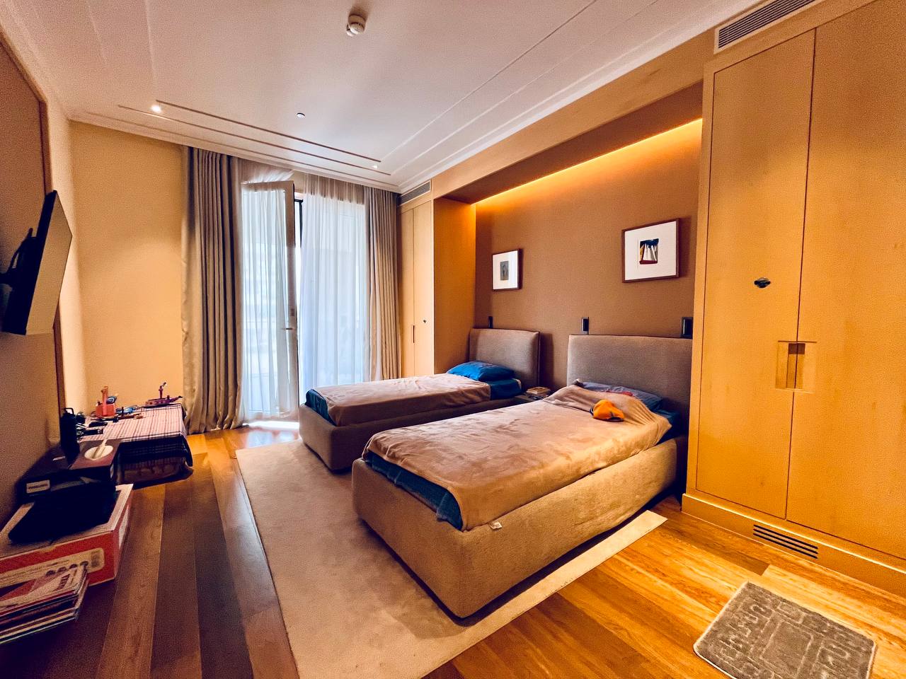 Porto Montenegro apartment for sale Luxury apartment Porto Montenegro Baia complex Porto Montenegro Regent Hotel residence Montenegro Seafront apartment Porto Montenegro, violet investment