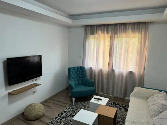 Cozy One-Bedroom Apartment in the City Center – 500€