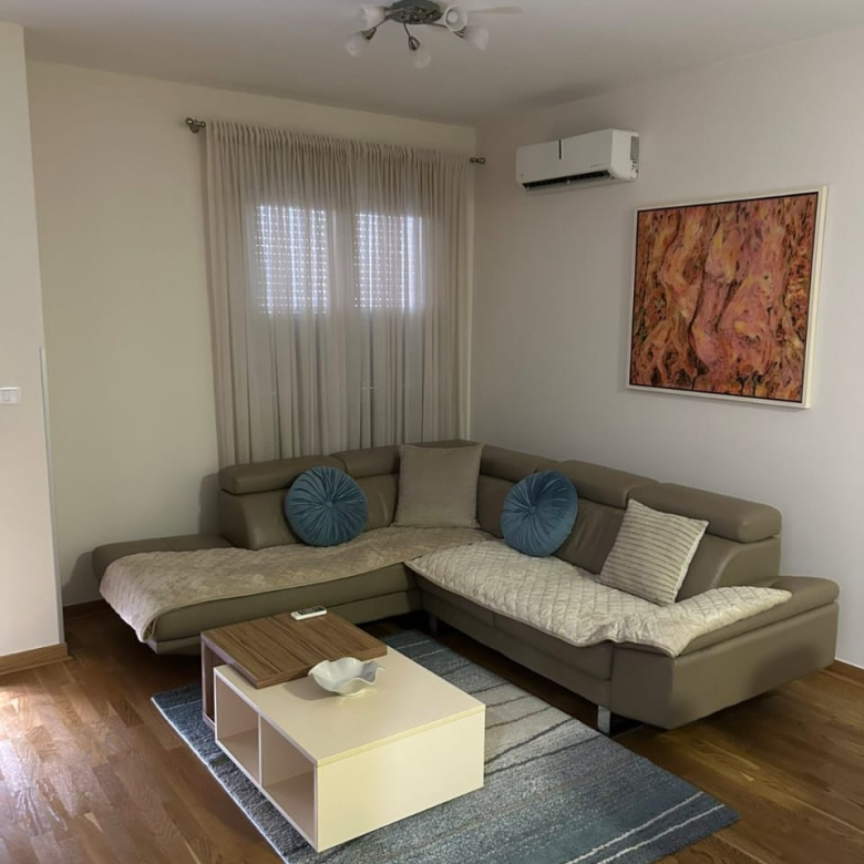Two-Bedroom Apartment for Rent – City Kvart, 64 m²