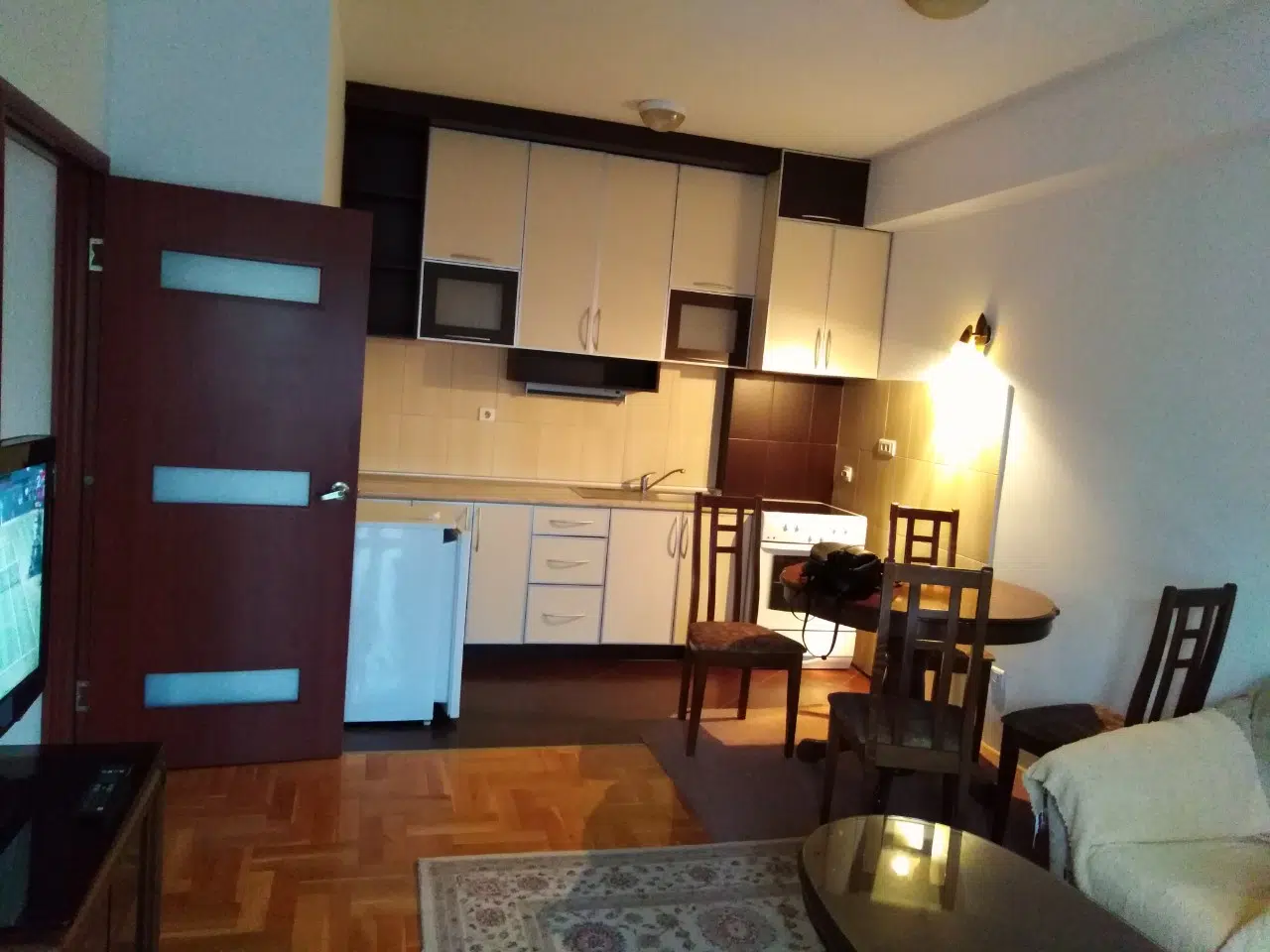 WhatsApp Image 2025-08-29 at 092948_7adcdd7b One-Bedroom Apartment for Rent – Blok 9
