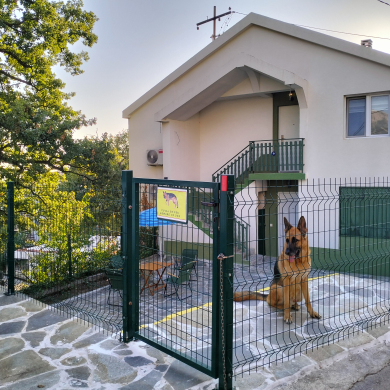 investment property Montenegro, buy apartment Montenegro, buy house Montenegro, buy-to-let Montenegro, rental yield Montenegro, high ROI apartment Montenegro, Montenegro real estate investment, short-term rental investment Montenegro, beachfront investment Montenegro, apartment for sale Budva, apartment for sale Kotor, marina apartment Tivat, waterfront apartment Montenegro, new build apartment Montenegro, off-plan apartment Montenegro, luxury villa Montenegro, penthouse for sale Montenegro, sea-view apartment Montenegro, furnished apartment Montenegro, parking garage apartment Montenegro,yatırım amaçlı gayrimenkul karadağ, karadağ daire satın al, karadağ ev satın al, buy-to-let karadağ, kira getirisi karadağ, yüksek roi daire karadağ, karadağ emlak yatırımı, kısa dönem kiralama yatırımı karadağ, denize sıfır yatırım karadağ, budva satılık daire, kotor satılık daire, tivat marina dairesi, denize sıfır daire karadağ, yeni projede daire karadağ, off-plan daire karadağ, lüks villa karadağ, penthouse satılık karadağ, deniz manzaralı daire karadağ, eşyalı daire karadağ, otoparklı garajlı daire karadağ, violet investment