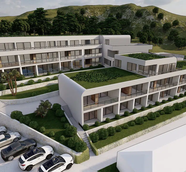 House by the Sea Tivat projesi, Tivat lüks daireler, deniz manzaralı daire Tivat, deniz manzaralı daire Karadağ, Porto Montenegro yakın daire, sahil önü daire Tivat, özel plaj erişimi Tivat, yüzme havuzlu site Tivat, konsiyerj hizmetli daire Karadağ, güvenlikli site Tivat, anahtar teslim daire Tivat, panoramik pencereli deniz manzarası, doğal taş cepheli rezidans, gün ışığı alan daireler Tivat, spor ve çocuk oyun alanı Tivat, orman dinlenme alanı Tivat, çam ormanı parseli Tivat, profesyonel site yönetimi Karadağ, yatırım amaçlı daire Tivat, kira getirisi Karadağ, fiyat/performans daireleri Tivat, Porto Montenegro yürüme mesafesi, Tivat Havalimanı’na 5 dakika, Karadağ yeni proje daireleri,House by the Sea Tivat, luxury apartments Tivat, sea-view apartment Tivat, sea-view apartment Montenegro, apartment near Porto Montenegro, waterfront apartment Tivat, private beach access Tivat, swimming pool residence Tivat, concierge apartments Montenegro, gated residence Tivat, turnkey apartment Tivat, panoramic windows sea view, natural stone façade residence, daylight-filled apartments Tivat, sports and children’s playground Tivat, forest relaxation area Tivat, pine forest plot Tivat, property management apartments Montenegro, investment apartment Tivat, rental ROI Montenegro, value for money apartments Tivat, walking distance to Porto Montenegro, 5 minutes to Tivat Airport, new build apartments Montenegro,violet investment
