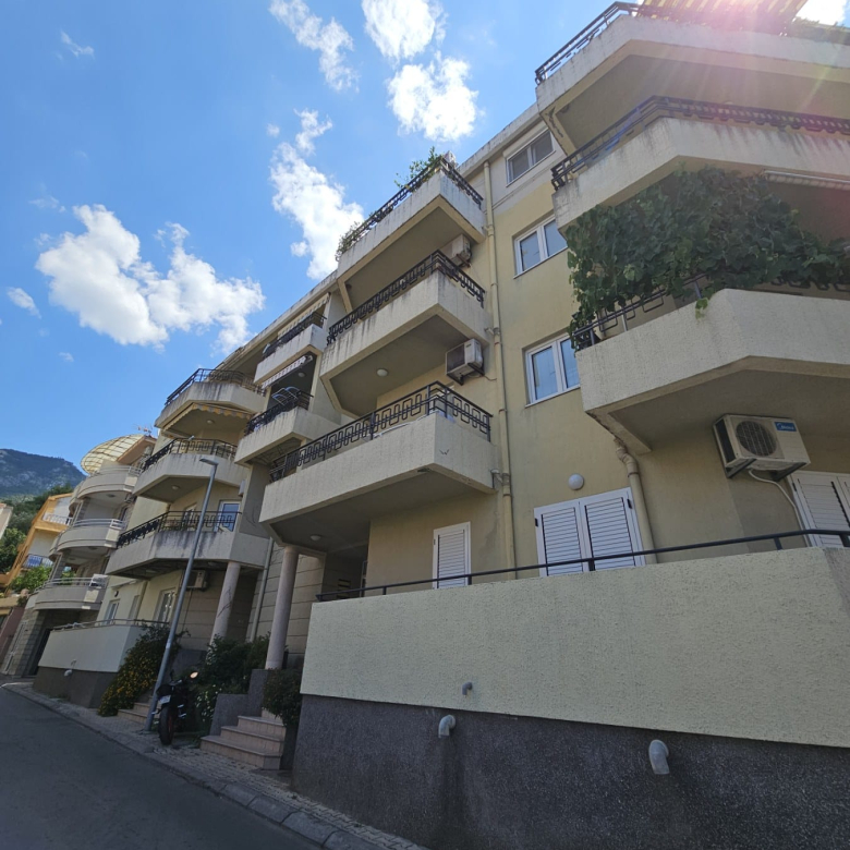 one-bedroom apartment Rafailovići, apartment for sale Rafailovići, Budva Riviera property, 1-bedroom near beach Montenegro, Rafailovići real estate for sale, apartment 100m from sea, Vitodolska Turistička apartment, third-floor attic apartment, terrace apartment Rafailovići, optional garage parking, 14 m2 parking space Rafailovići, Montenegro coastal property, holiday rental potential Budva, small apartment for investment Montenegro, violet investment