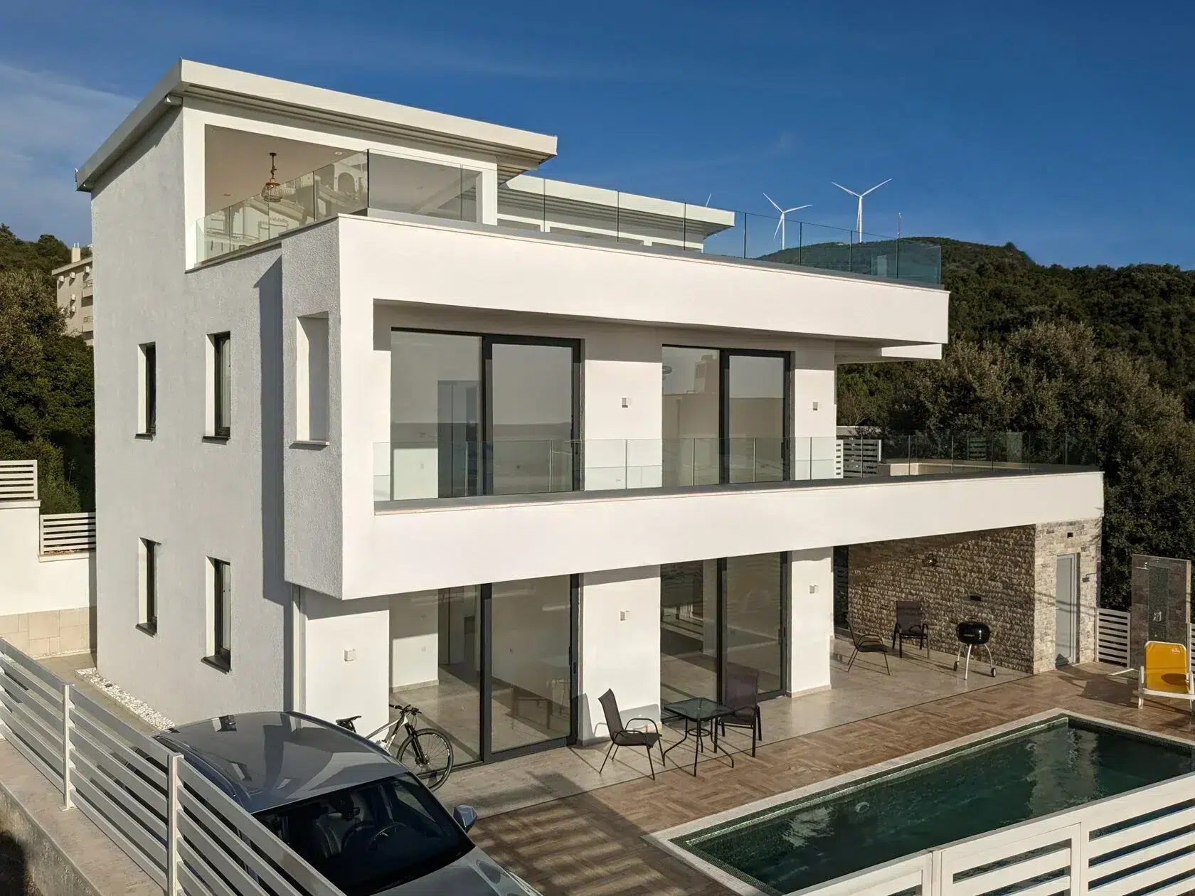 Montenegro real estate investment, Karadağ gayrimenkul yatırımı, Utjeha investment property, Paljuškovo koyu emlak, Adriatic sea view villa, deniz manzaralı villa, havuzlu satılık villa, buy to let Montenegro, kiraya uygun yatırım, rental income potential, kira geliri potansiyeli, ROI Montenegro property, yatırımın geri dönüşü, direct from developer, müteahhitten satış, capital appreciation, sermaye kazancı, euro bazlı varlık, violet investment