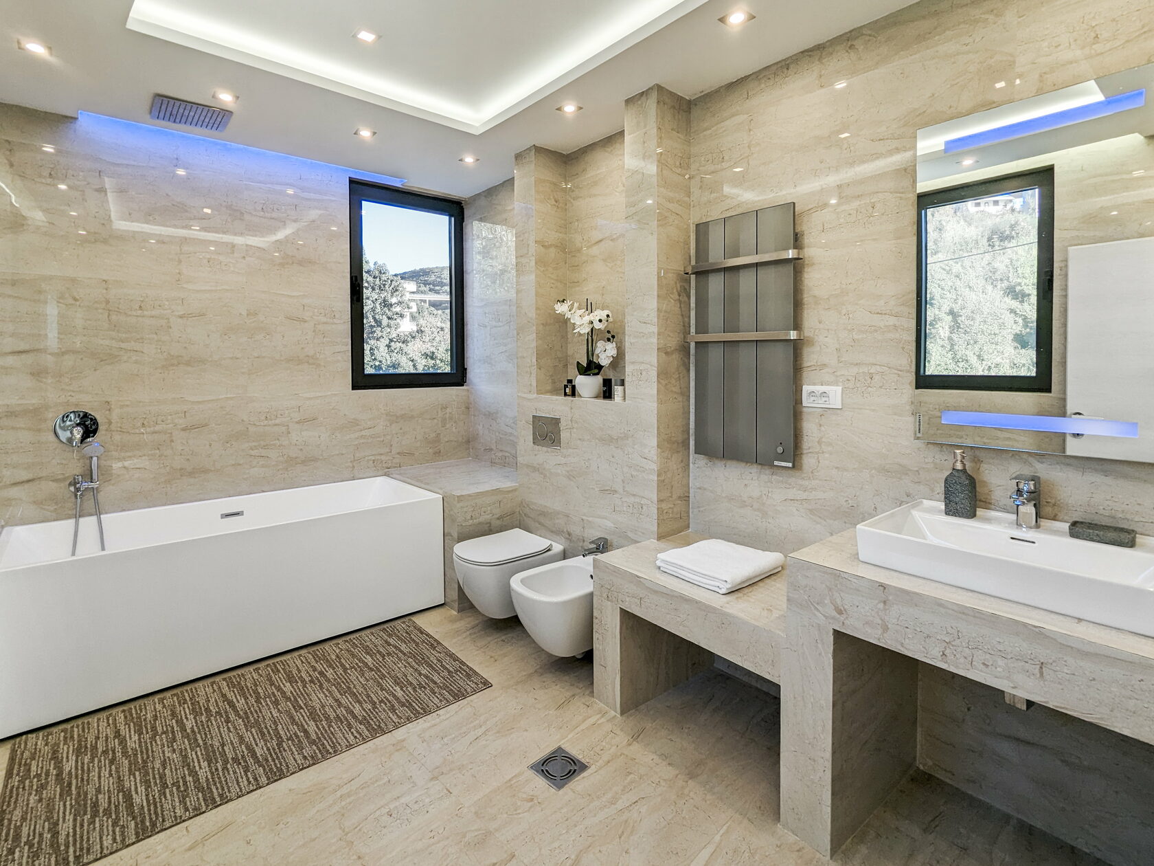 Montenegro real estate investment, Karadağ gayrimenkul yatırımı, Utjeha investment property, Paljuškovo koyu emlak, Adriatic sea view villa, deniz manzaralı villa, havuzlu satılık villa, buy to let Montenegro, kiraya uygun yatırım, rental income potential, kira geliri potansiyeli, ROI Montenegro property, yatırımın geri dönüşü, direct from developer, müteahhitten satış, capital appreciation, sermaye kazancı, euro bazlı varlık, violet investment