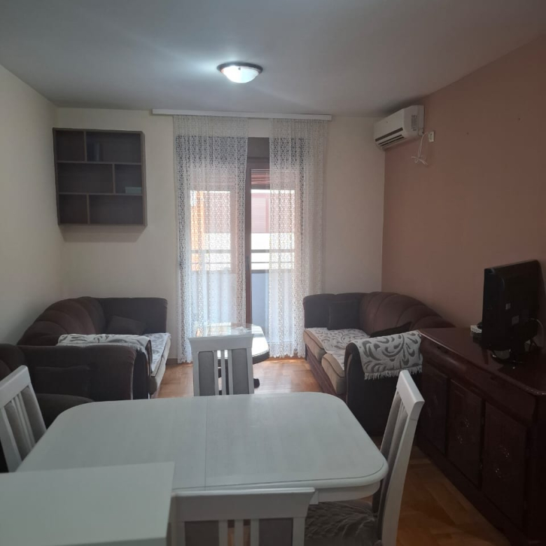 One-Bedroom Apartment for Rent – Stari Aerodrom