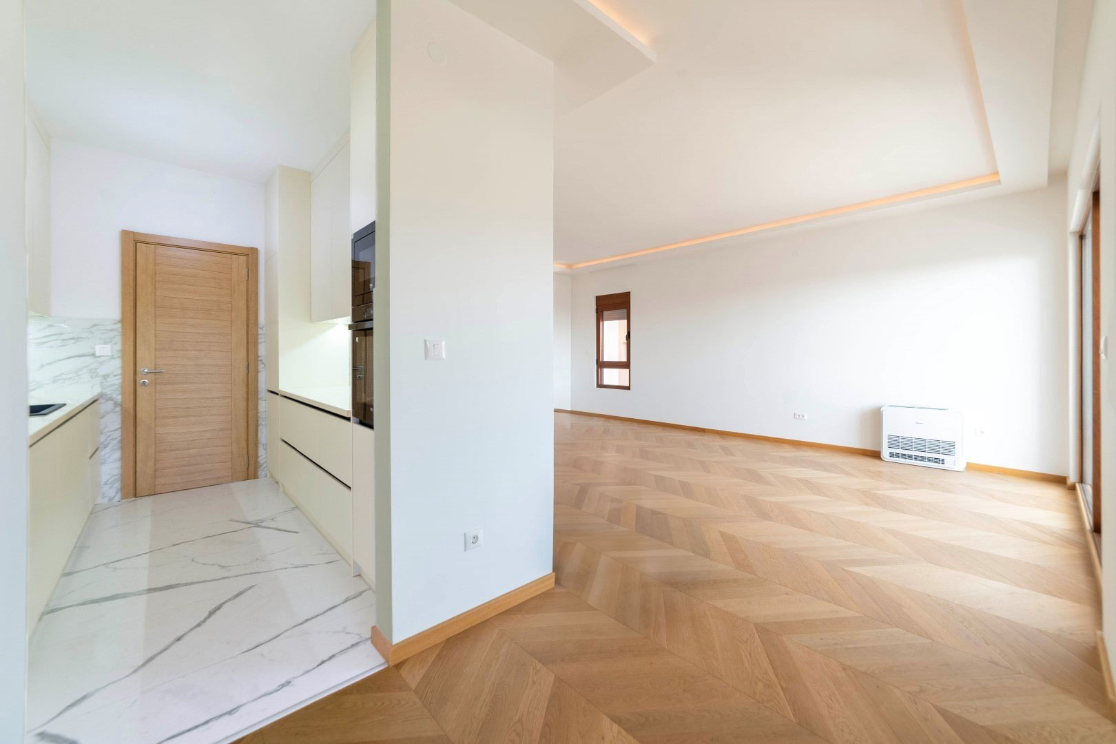 orica c apartment for sale, luxury apartment podgorica, 3 bedroom 142 m2, gated building 8 apartments, underground garage 3 parking, stone facade aluminum joinery, embassy district podgorica,violet investment, karadag da yatirim, podgorica real estate, podgorica apartment for sale