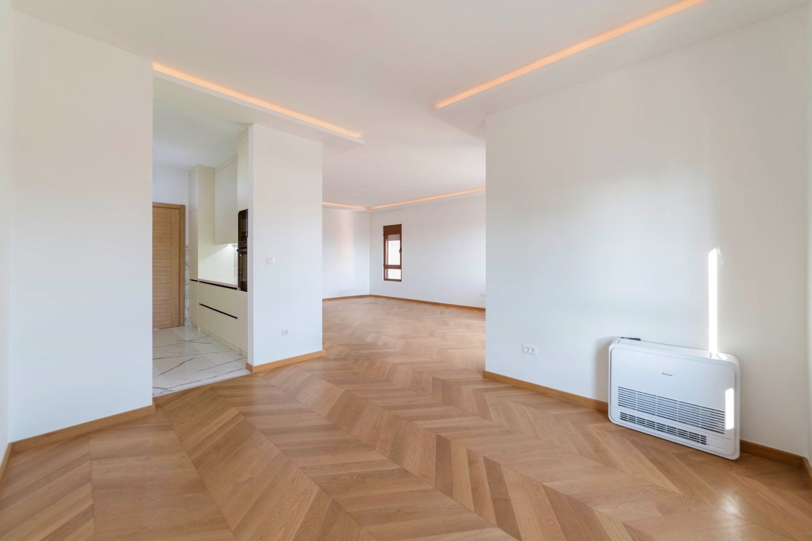 orica c apartment for sale, luxury apartment podgorica, 3 bedroom 142 m2, gated building 8 apartments, underground garage 3 parking, stone facade aluminum joinery, embassy district podgorica,violet investment, karadag da yatirim, podgorica real estate, podgorica apartment for sale