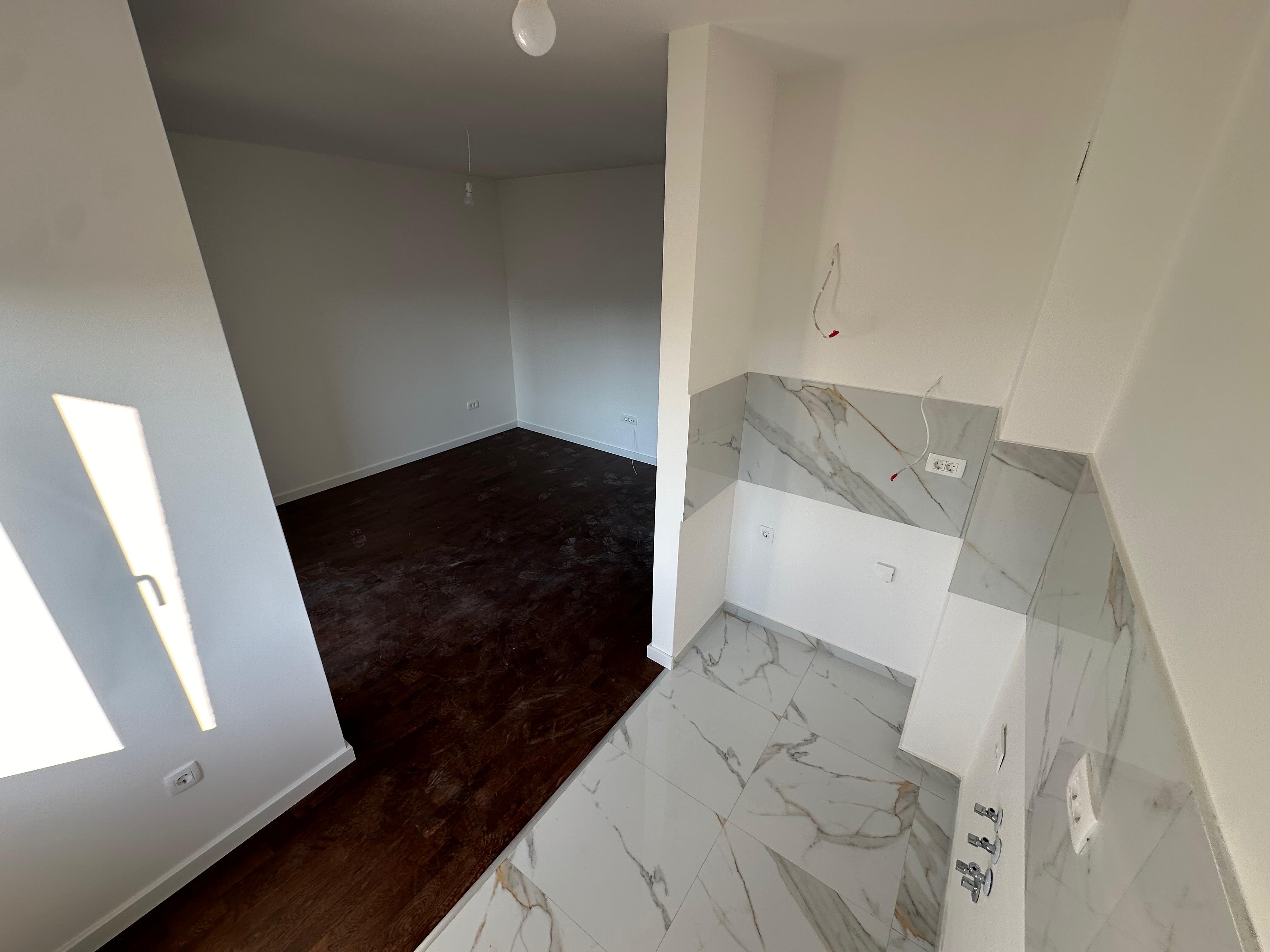 central point podgorica apartment with garage; apartment for sale central point; 1+1 podgorica private garage; delta city mall apartment; new build 2024 podgorica; balcony elevator security,violet investment,podgorica, apartment for sale, karadag yatirim, karadag da emlak yatirimi, real estate in montenegro, montenegro investment