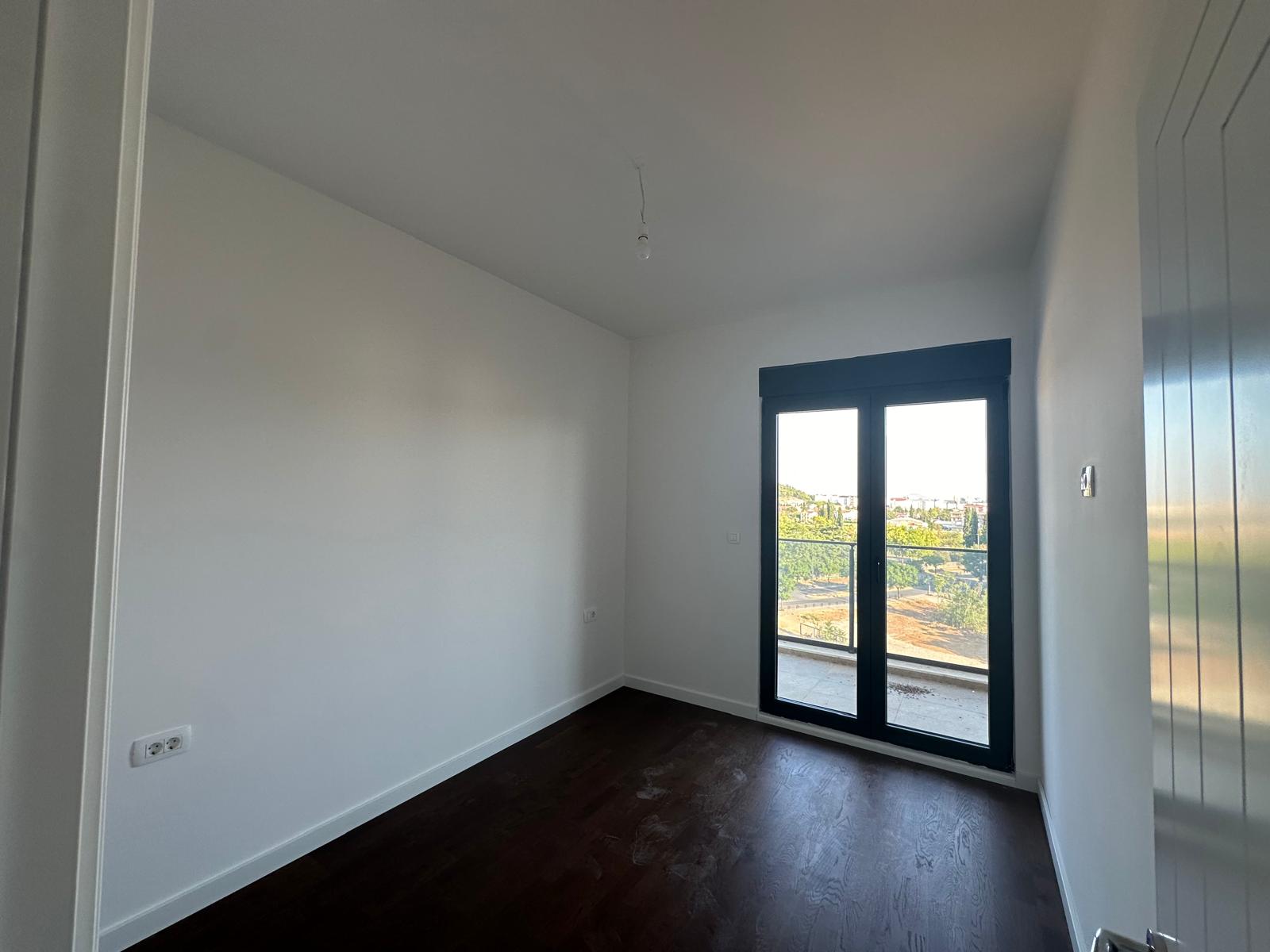 central point podgorica apartment with garage; apartment for sale central point; 1+1 podgorica private garage; delta city mall apartment; new build 2024 podgorica; balcony elevator security,violet investment,podgorica, apartment for sale, karadag yatirim, karadag da emlak yatirimi, real estate in montenegro, montenegro investment
