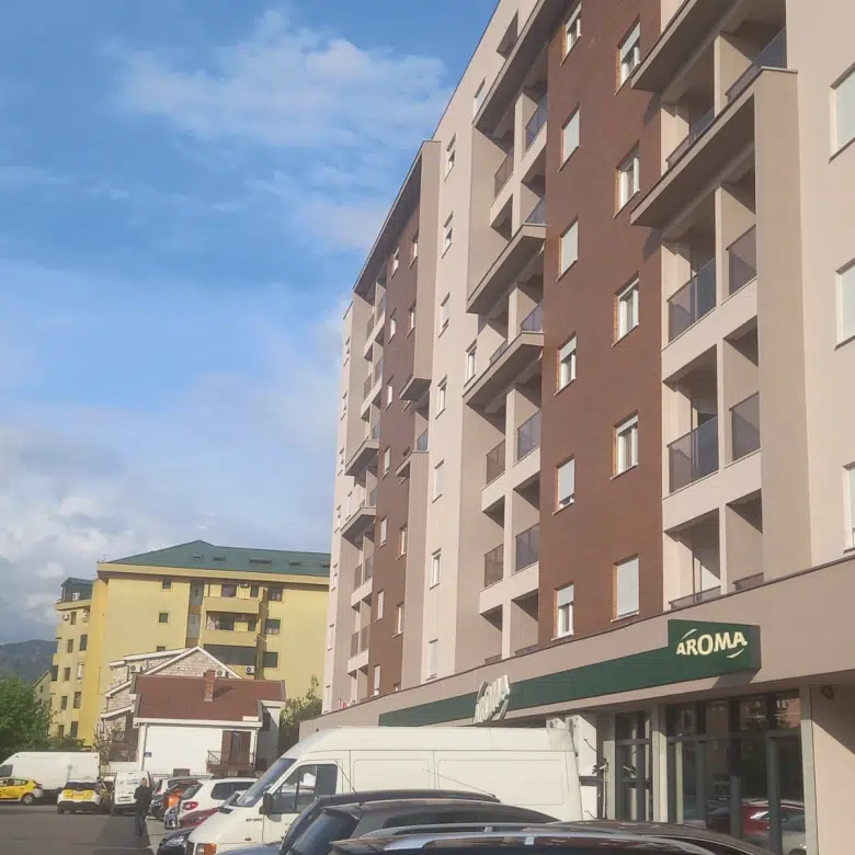 Сдается в аренду однокомнатная квартира, 47 м2, Старый аэропорт, Подгорица.