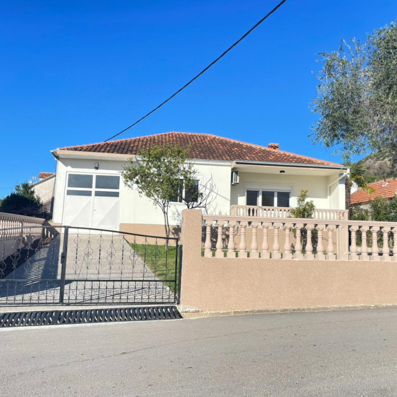 House in Tivat ,For Sale