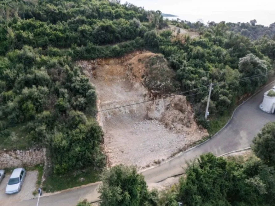 utjeha land for sale, bar montenegro land, sea view land bar, building plot utjeha, coastal land montenegro, 683m2 land utjeha, terraced plot bar, construction land bar riviera, violet investment,sea view plot, residential land bar, development land montenegro, villa plot utjeha, investment land bar, coastal building lot, montenegro real estate land,zemljište na prodaju utjeha 683m2, plac sa otvorenim pogledom na more bar, građevinska parcela dvije kaskade utjeha, spremno za gradnju zemljište bar, plac blizu plaže utjeha