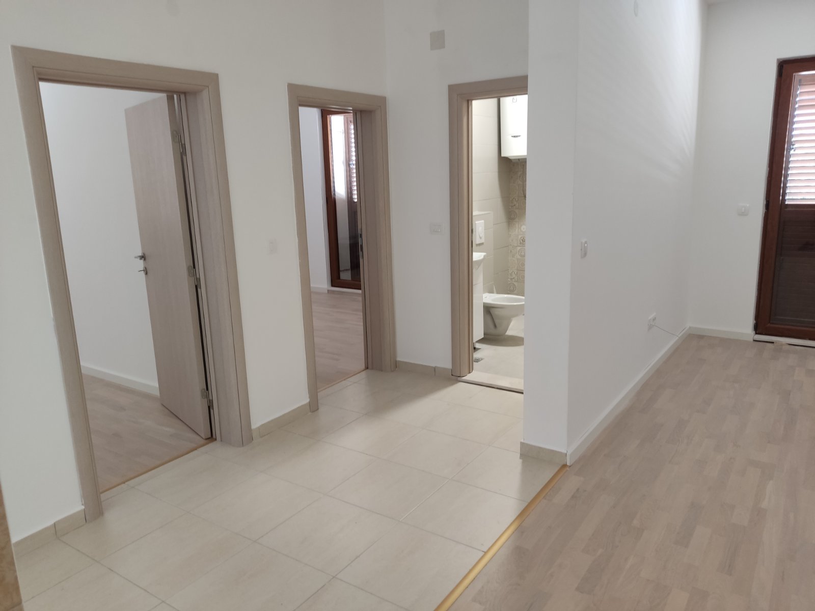 apartment for sale Tivat, three bedroom apartment Tivat, Mazina 1 Tivat, sea view apartment Tivat, large terrace apartment Montenegro, 107 m2 apartment Tivat, 110 m2 terrace Tivat, Porto Montenegro apartment walking distance, apartment near Porto Montenegro, investment property Tivat, apartment that can be divided into two units, family apartment Tivat, parking included apartment Tivat, air conditioned apartment Montenegro, coastal real estate Tivat, nekretnine Tivat prodaja, trosoban stan Tivat, stan Mazina Tivat, stan blizu Porto Montenegra, stan sa pogledom na more Tivat, stan sa velikom terasom Tivat, stan sa parkingom Tivat,violet investment, porto montenegro, violet investment montenegro