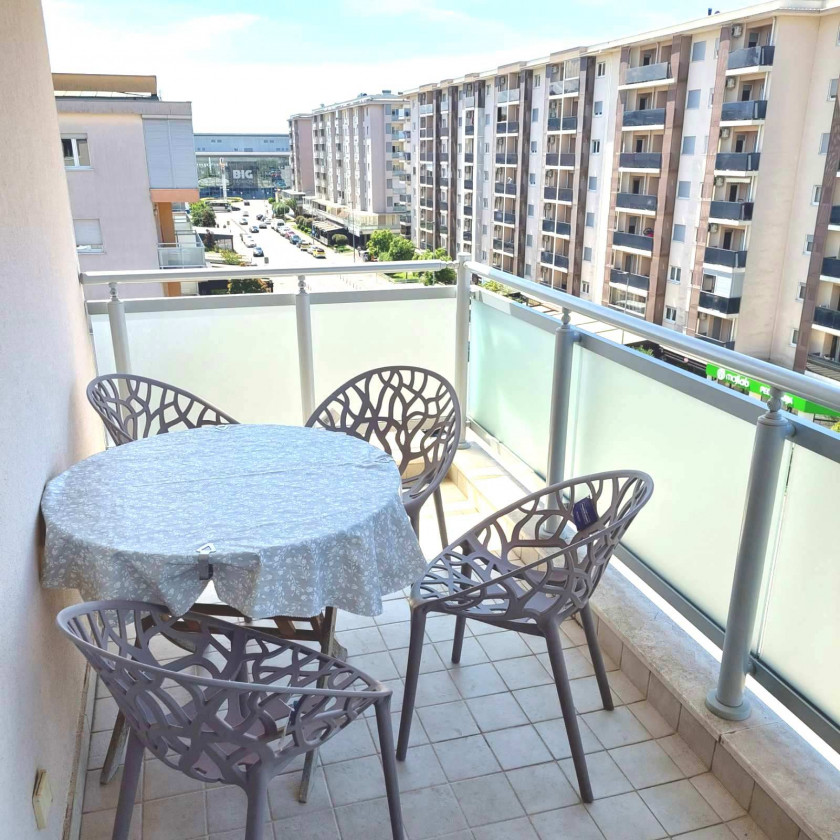 3652254_img-6e39adb88794d8fc7e49188866241614-v