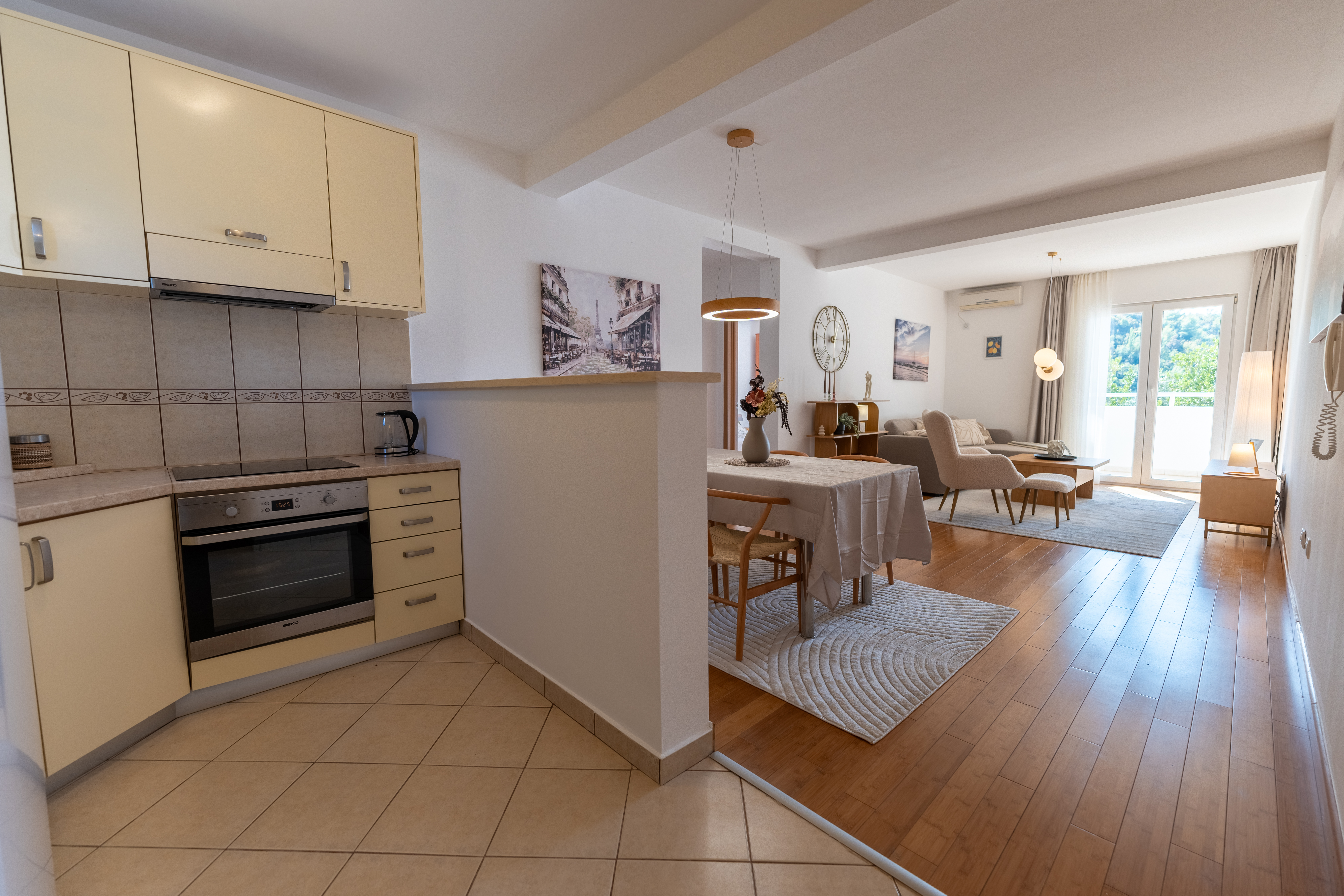 apartment for sale Pržno, 2 bedroom apartment Budva Riviera, newly renovated flat Montenegro, 68 m2 apartment near beach, furnished apartment Pržno, modern Scandinavian style interior, partial sea view balcony, property near Sveti Stefan, holiday home Pržno Montenegro, investment apartment Budva area, coastal real estate Montenegro, nekretnine Pržno prodaja, dvosoban stan Pržno, stan 8 minuta od plaže, namješten stan na moru Crna Gora, stan idealan za izdavanje Budva rivijera, violet investment, violet investment montenegro