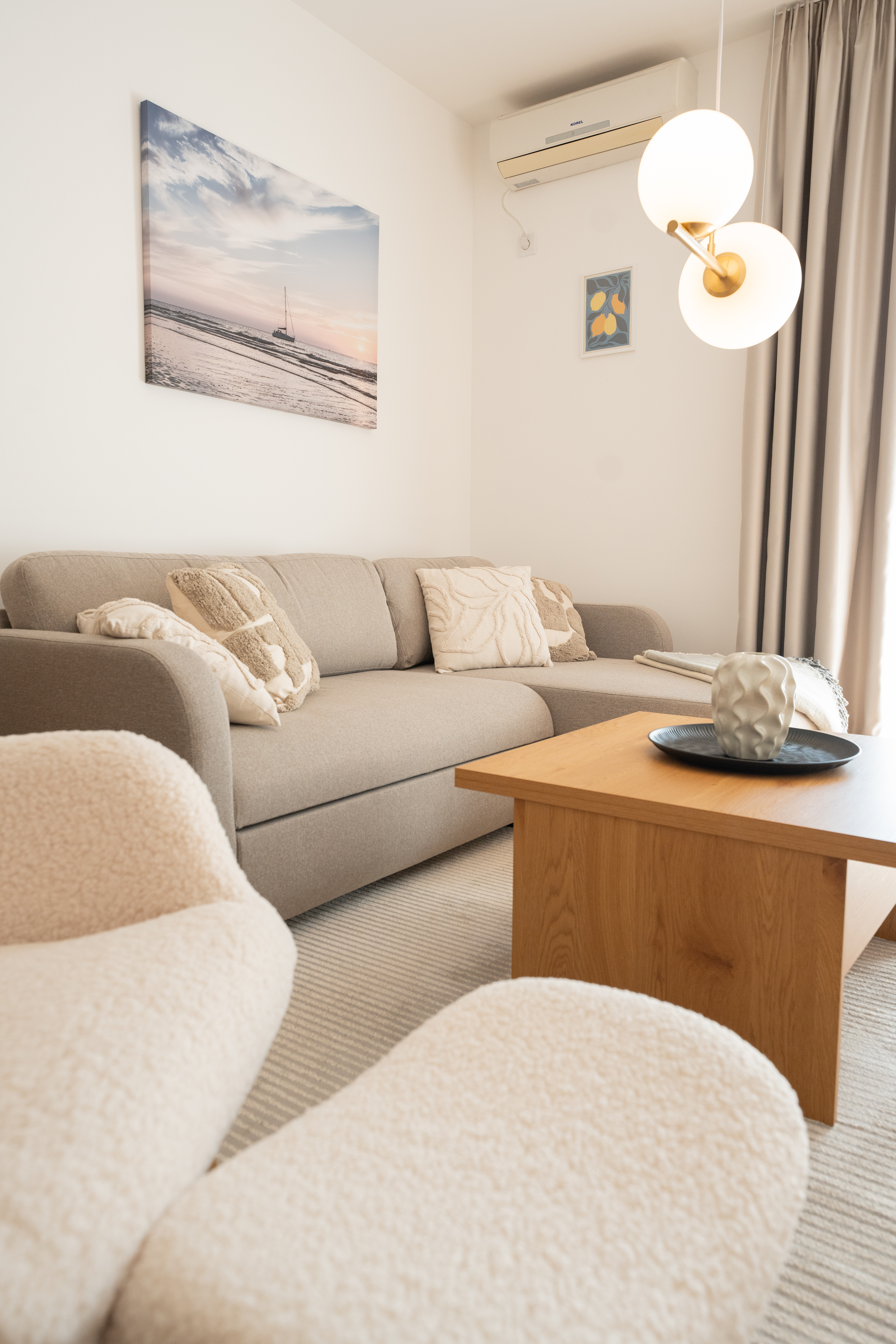 apartment for sale Pržno, 2 bedroom apartment Budva Riviera, newly renovated flat Montenegro, 68 m2 apartment near beach, furnished apartment Pržno, modern Scandinavian style interior, partial sea view balcony, property near Sveti Stefan, holiday home Pržno Montenegro, investment apartment Budva area, coastal real estate Montenegro, nekretnine Pržno prodaja, dvosoban stan Pržno, stan 8 minuta od plaže, namješten stan na moru Crna Gora, stan idealan za izdavanje Budva rivijera, violet investment, violet investment montenegro