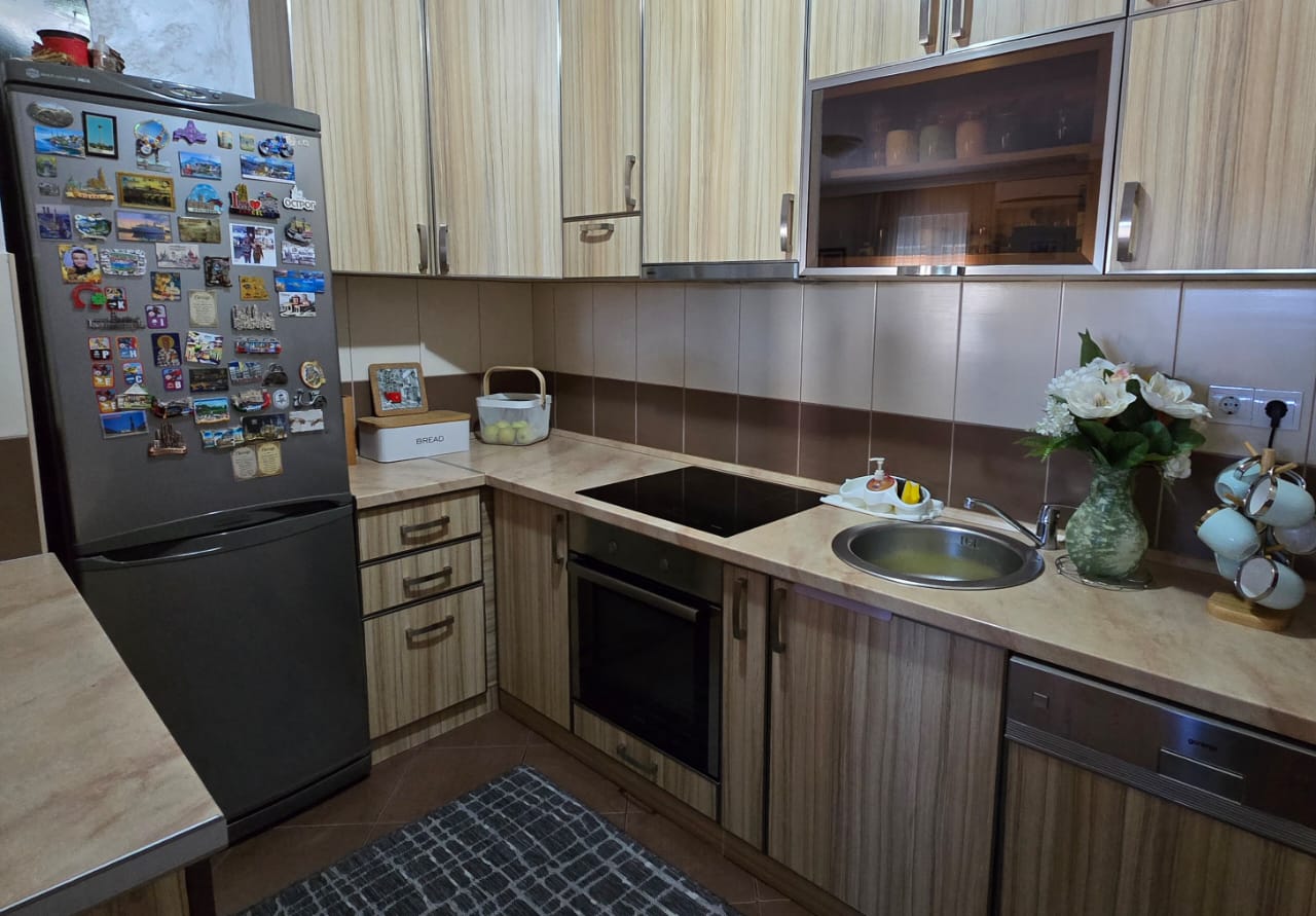 apartment for sale Zabjelo, two bedroom apartment Podgorica, 2 bedroom flat Zabjelo, 65 m2 apartment Podgorica, family apartment Zabjelo, furnished apartment for sale Podgorica, fully equipped apartment Zabjelo, apartment with two bathrooms Podgorica, separate sleeping area apartment, Zabjelo best location, apartment near park and school Podgorica, ready to move in apartment Montenegro, nekretnine Podgorica prodaja, dvosoban stan Zabjelo, dvosoban stan 65m2 Podgorica, namješten dvosoban stan Podgorica, stan za porodicu Zabjelo, stan blizu vrtića i škole Podgorica,violet investment, violet investment podgorica