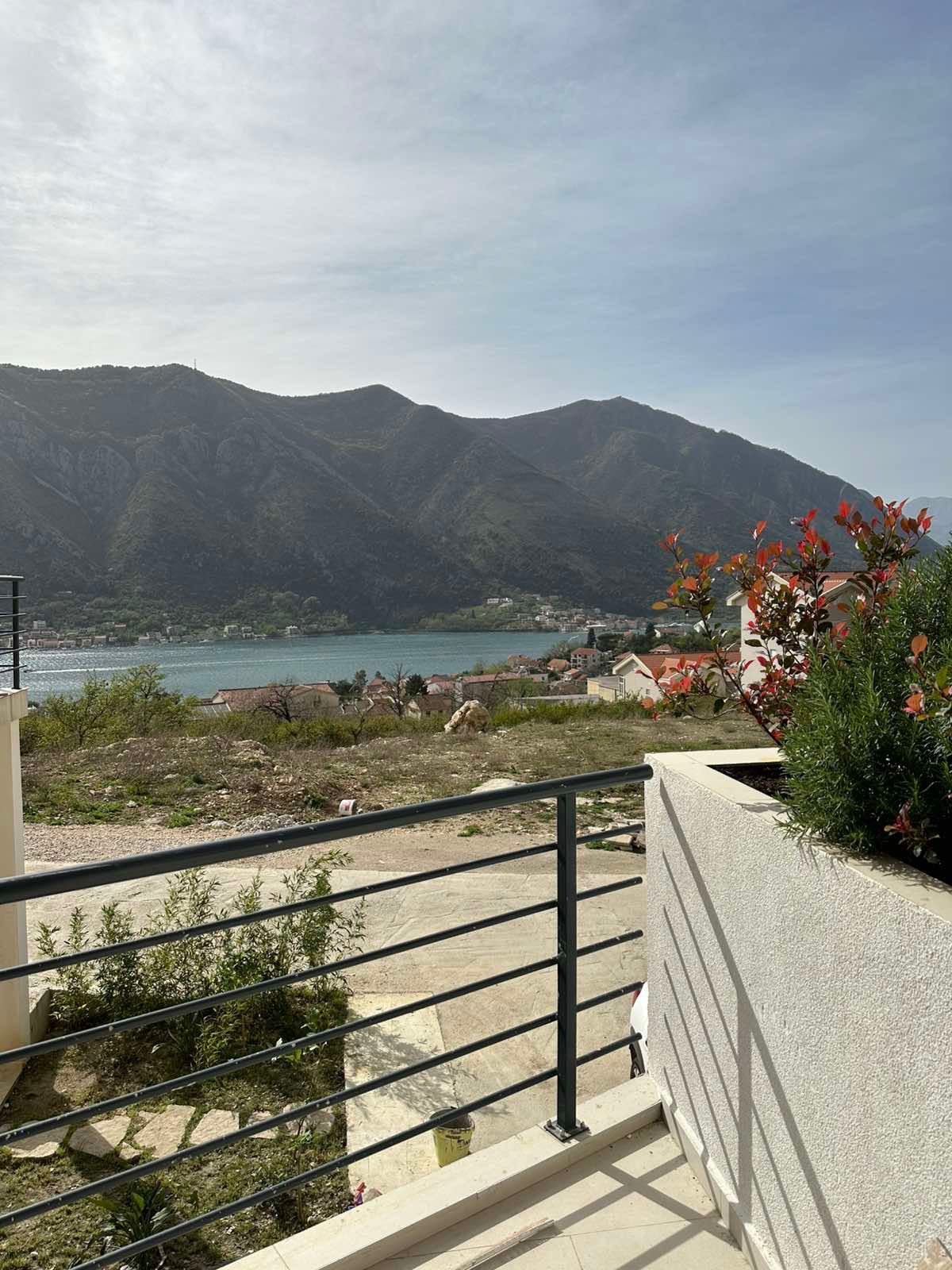 apartment for sale Kotor, Sveta Vrača apartment, Mocha building Kotor, luxury 1 bedroom apartment Montenegro, 53 m2 sea view flat, apartment with parking Kotor, new building 2021 Kotor, furnished apartment for sale Montenegro, one bedroom sea view apartment, property near Maritime High School Kotor, holiday home Kotor Bay, investment apartment Kotor, nekretnine Kotor prodaja, jednosoban stan Sveta Vrača, luksuzno opremljen stan Kotor, stan sa pogledom na more i parkingom, novogradnja Kotor stan za prodaju, violet investment, violet investment montenegro