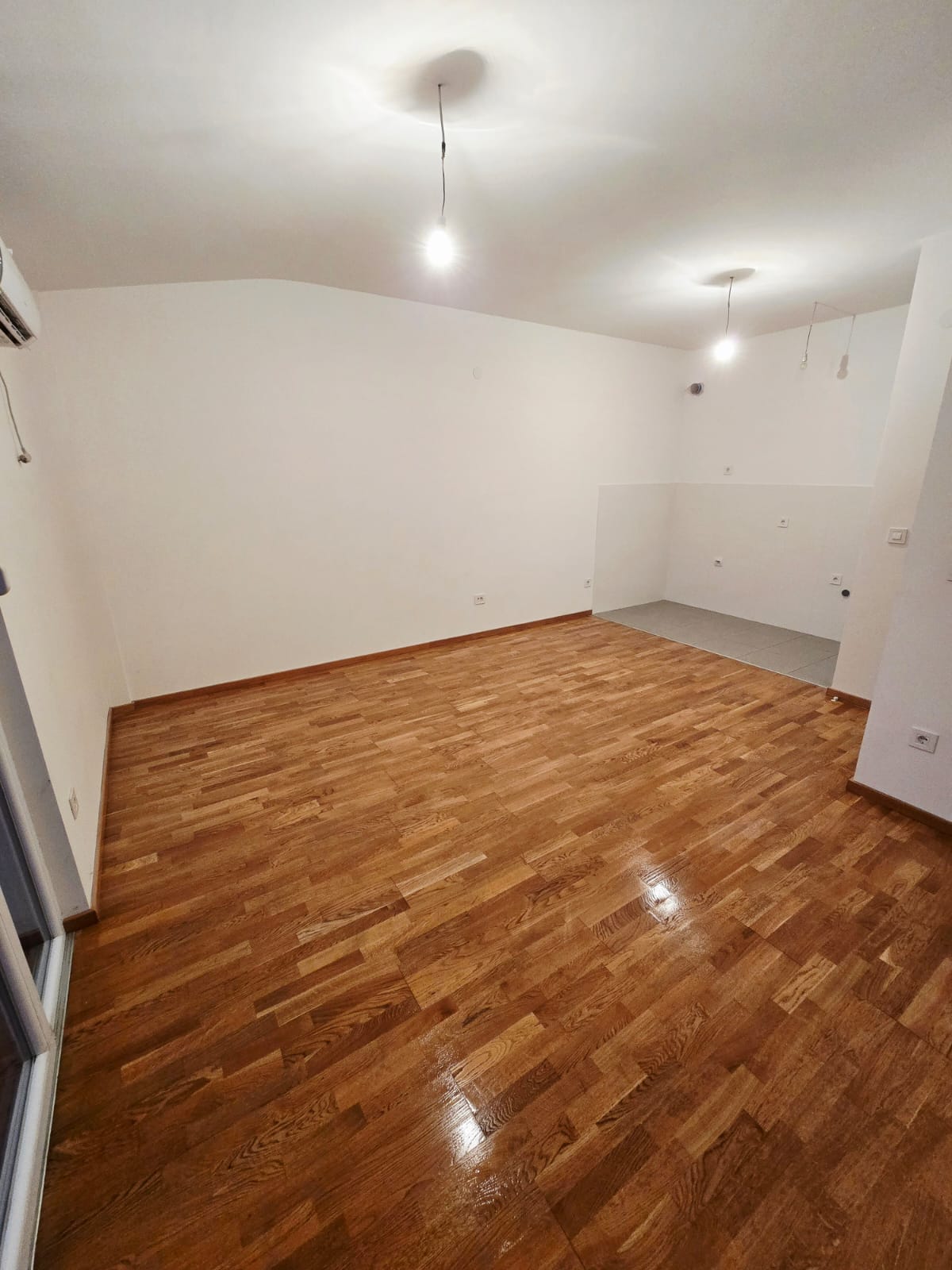 apartment for sale Stari Aerodrom, Adagio building Bemax Podgorica, new 2 bedroom apartment 72 m2, unused flat Podgorica, top floor apartment boulevard view, apartment with garage and ramp parking, 2 bedroom flat Bl Pera Ćetkovića, Bl Dr Ibrahima Koristovića apartment, modern building Podgorica, nekretnine Podgorica prodaja, dvosoban stan Stari Aerodrom, nov stan Adagio Bemax, stan sa vešerajem i velikom terasom, stan sa garažom Podgorica, stan bez tereta 1/1 Podgorica, violet investment , violet investment montenegro