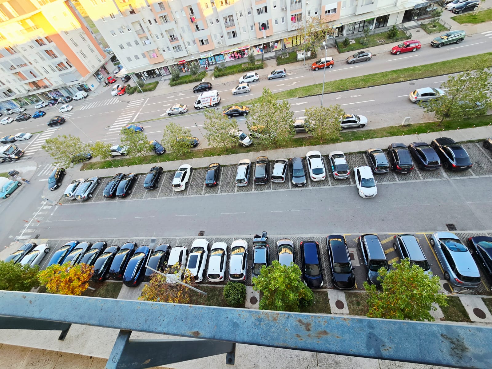 apartment for sale Stari Aerodrom, Adagio building Bemax Podgorica, new 2 bedroom apartment 72 m2, unused flat Podgorica, top floor apartment boulevard view, apartment with garage and ramp parking, 2 bedroom flat Bl Pera Ćetkovića, Bl Dr Ibrahima Koristovića apartment, modern building Podgorica, nekretnine Podgorica prodaja, dvosoban stan Stari Aerodrom, nov stan Adagio Bemax, stan sa vešerajem i velikom terasom, stan sa garažom Podgorica, stan bez tereta 1/1 Podgorica, violet investment , violet investment montenegro