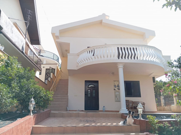 house for sale Utjeha, Utjeha house near beach, Utjeha Montenegro property, 3 bedroom house Utjeha, beach house for sale Montenegro, seaside house Montenegro, legalized house Montenegro, legalized property Utjeha, furnished house Utjeha, family house Utjeha, Bar riviera real estate, Montenegro coastal property, investment property Utjeha, holiday home Utjeha, house with garden Utjeha, house with terraces Montenegro, kuća na prodaju Utjeha, kuća blizu mora Utjeha, legalizovana kuća Utjeha, porodična kuća Utjeha, namještena kuća Utjeha, kuća sa dvorištem Utjeha, nekretnine Utjeha prodaja, violet investment,violet investment montenegro,montenegro investment