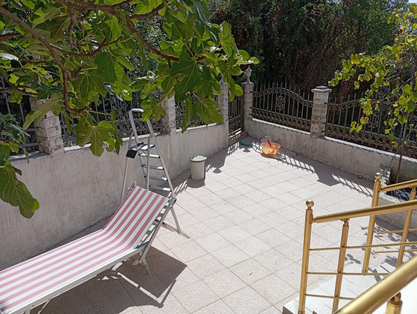 house for sale Utjeha, Utjeha house near beach, Utjeha Montenegro property, 3 bedroom house Utjeha, beach house for sale Montenegro, seaside house Montenegro, legalized house Montenegro, legalized property Utjeha, furnished house Utjeha, family house Utjeha, Bar riviera real estate, Montenegro coastal property, investment property Utjeha, holiday home Utjeha, house with garden Utjeha, house with terraces Montenegro, kuća na prodaju Utjeha, kuća blizu mora Utjeha, legalizovana kuća Utjeha, porodična kuća Utjeha, namještena kuća Utjeha, kuća sa dvorištem Utjeha, nekretnine Utjeha prodaja, violet investment,violet investment montenegro,montenegro investment