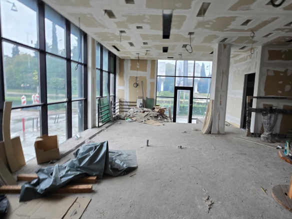 business space for rent Podgorica, commercial premises city center Podgorica, 125 m2 business space Podgorica, office for rent in the heart of Podgorica, multipurpose commercial space Montenegro, local for rent city center Podgorica, space with two bathrooms Podgorica, business space with ventilation system Podgorica, grey zone space for fit-out Podgorica, high visibility location Podgorica, rental commercial property Montenegro, poslovni prostor izdavanje Podgorica centar, lokal u srcu grada Podgorica, poslovni prostor 125m2 Podgorica, višefunkcionalni poslovni prostor Podgorica, lokal za kancelarije i usluge Podgorica,violet investment, violet investment montenegro